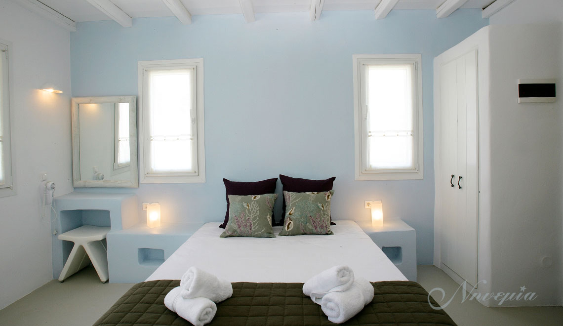 Νηνεμία Suites, Κιόνια Τήνος, Διαμονή & Ξενοδοχείο | Ninemia Suites Kionia Tinos, Hotel accommodation